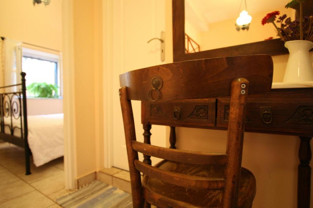 Meliti Guesthouse Akrata Luaran gambar